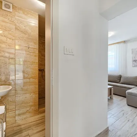 Гостевой дом Marina Трогир