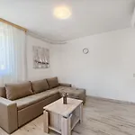 Marina Guest house