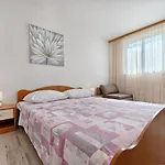 Marina 3*